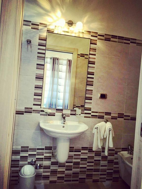 B&B Crystal Messina Room photo